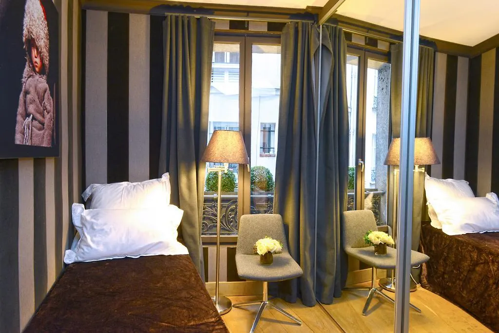 Apartment Tour Eiffel Paris