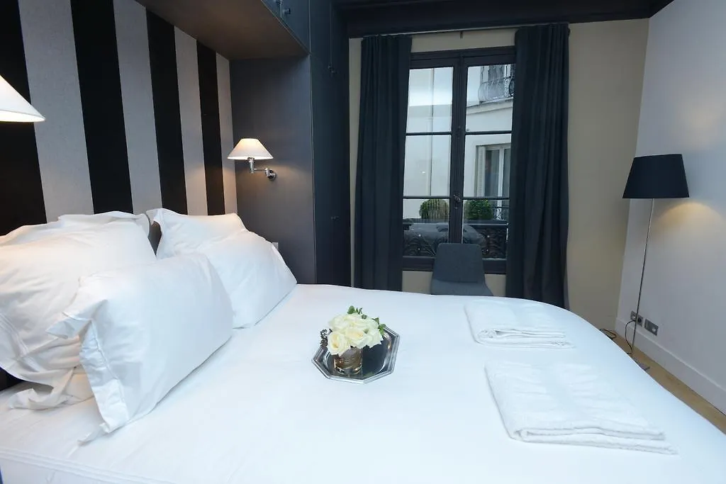 Tour Eiffel Apartment Paris
