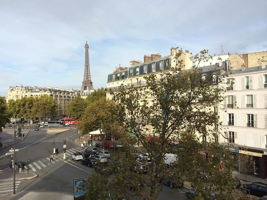 Tour Eiffel Apartment Paris